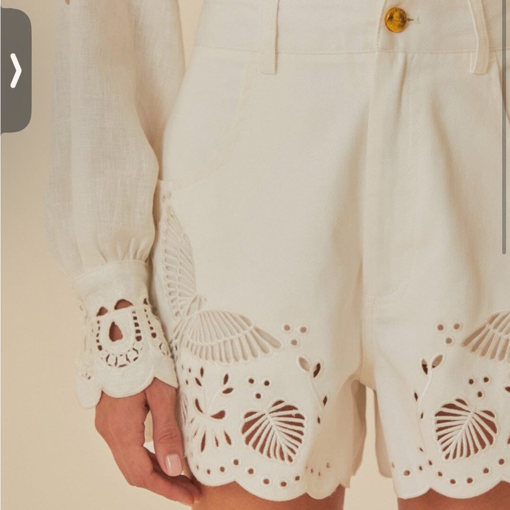 Farm Rio Richelieu Embroidered Shorts 25 - Picture 2 of 6
